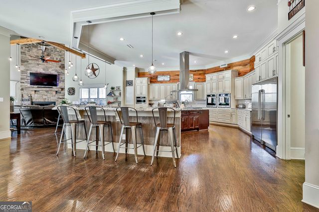 2161 Bear Creek Road, Moreland, GA 30259