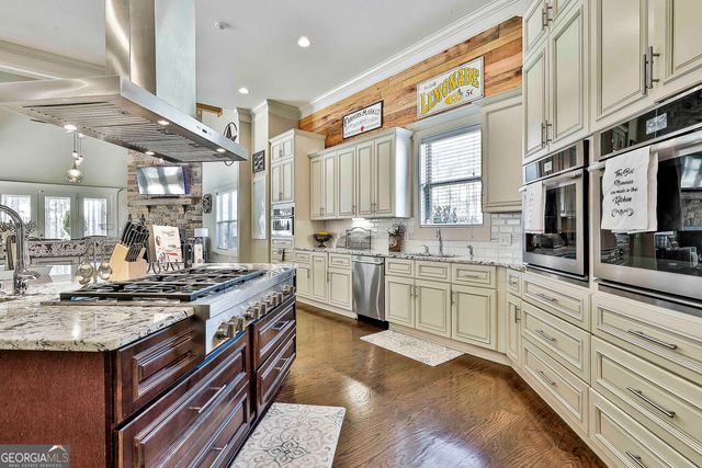 2161 Bear Creek Road, Moreland, GA 30259