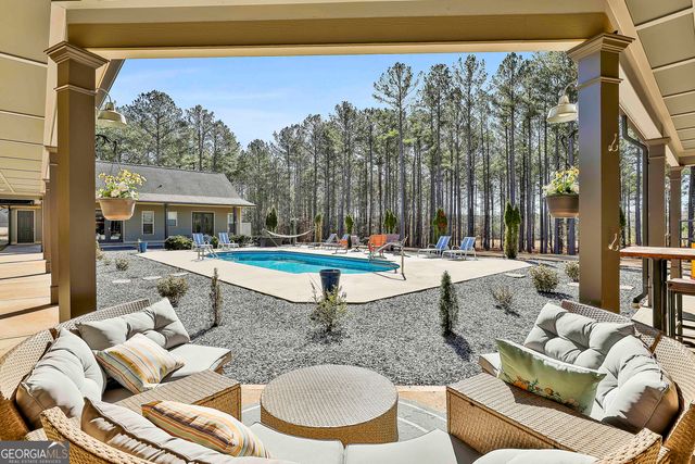 2161 Bear Creek Road, Moreland, GA 30259