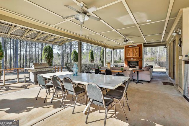 2161 Bear Creek Road, Moreland, GA 30259