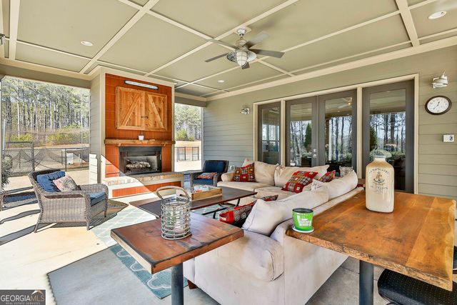 2161 Bear Creek Road, Moreland, GA 30259