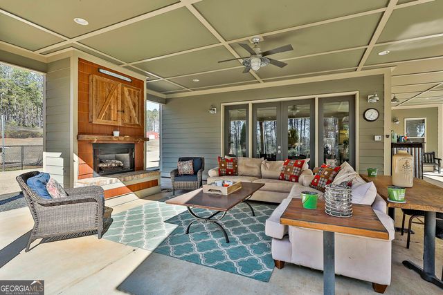 2161 Bear Creek Road, Moreland, GA 30259