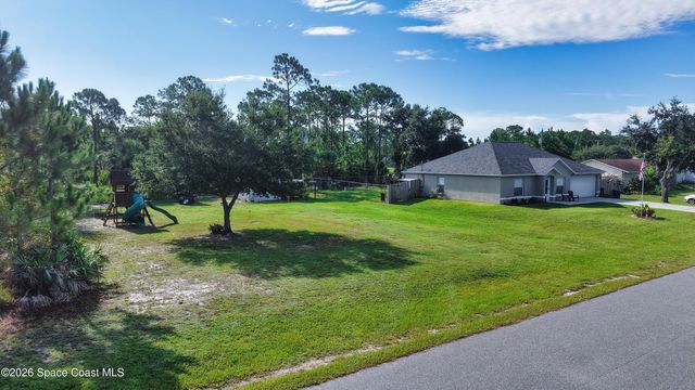3027 Langmaid Avenue SE, Palm Bay, FL 32909