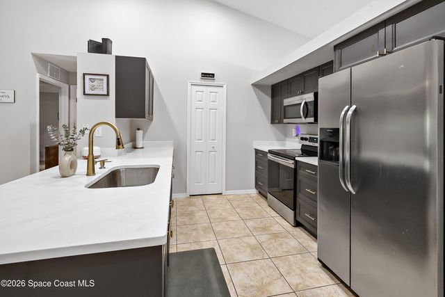 3027 Langmaid Avenue SE, Palm Bay, FL 32909