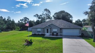 3027 Langmaid Avenue SE, Palm Bay, FL 32909
