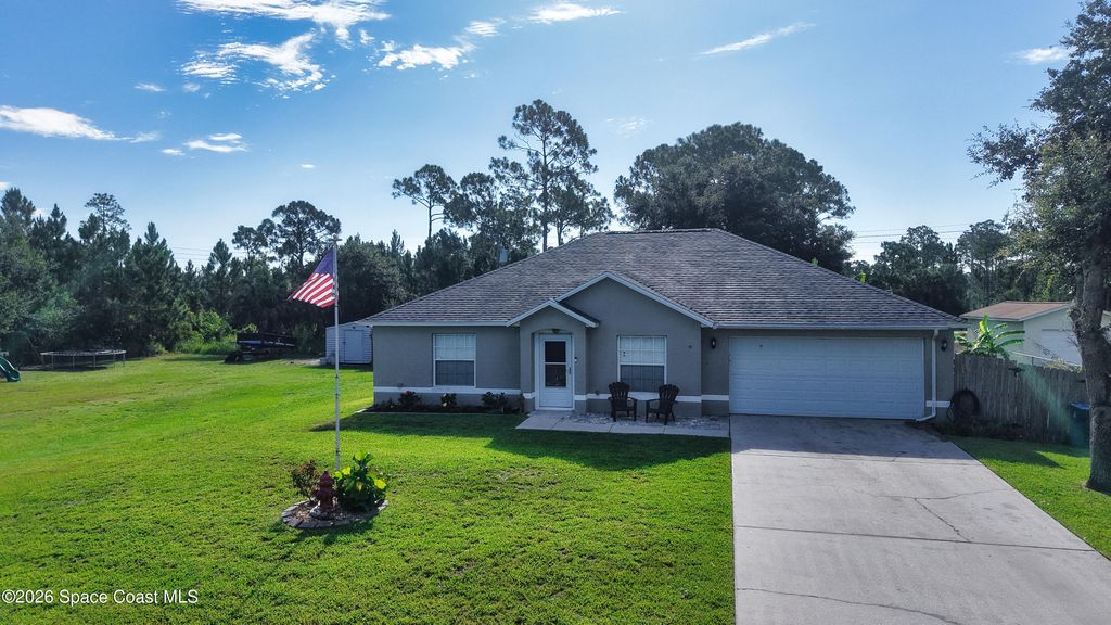 3027 Langmaid Avenue SE, Palm Bay, FL 32909