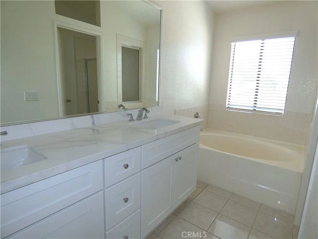 10333 Crest Brook, Moreno Valley, CA 92557