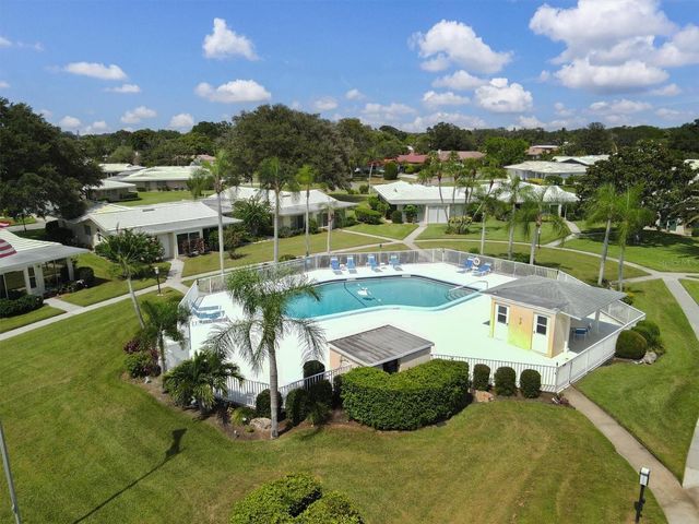 3262 BROCKTON LANE 608, Sarasota, FL 34239