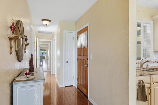 3262 BROCKTON LANE 608, Sarasota, FL 34239