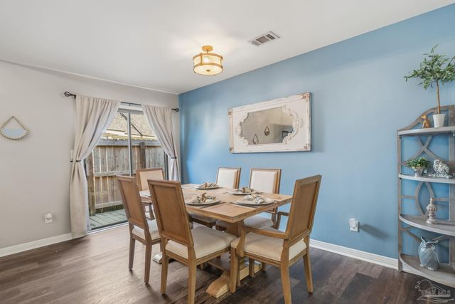 4224 Spanish Trail Pl, Pensacola, FL 32504