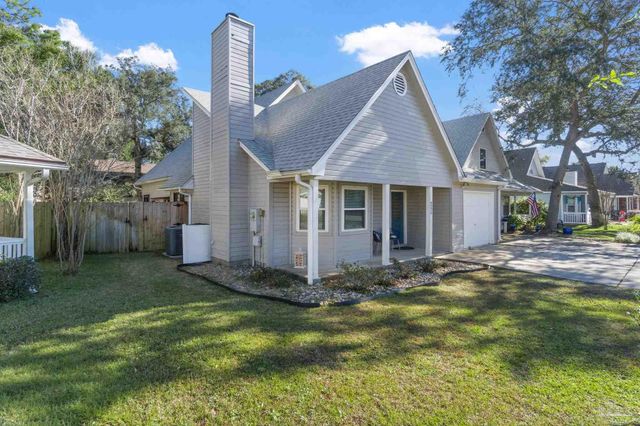 4224 Spanish Trail Pl, Pensacola, FL 32504
