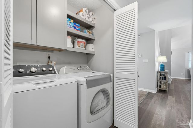 4224 Spanish Trail Pl, Pensacola, FL 32504