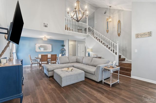 4224 Spanish Trail Pl, Pensacola, FL 32504