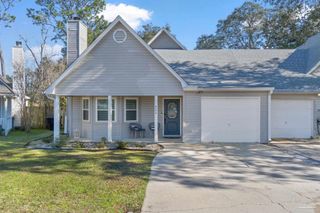 4224 Spanish Trail Pl, Pensacola, FL 32504