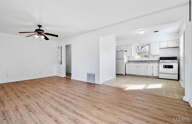 1238 Maple Avenue, Unincorporated, MO 63138
