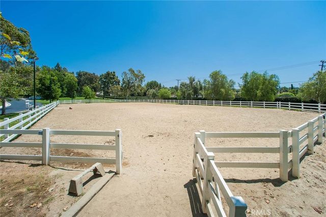 1607 N Dressage Street, Orange, CA 92869