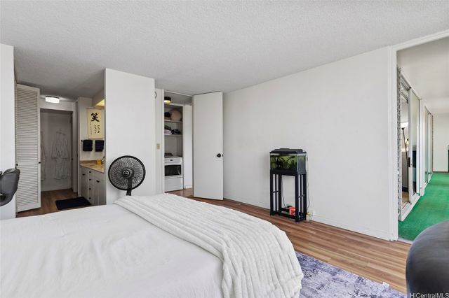 1212 Punahou Street 1108, Honolulu, HI 96826