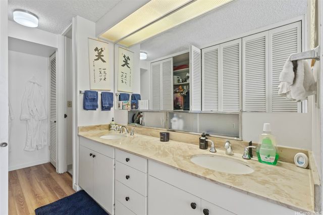 1212 Punahou Street 1108, Honolulu, HI 96826