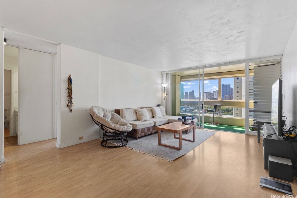 1212 Punahou Street 1108, Honolulu, HI 96826