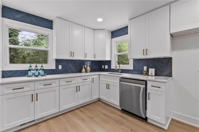 3010 Canton Hills Drive, Marietta, GA 30062