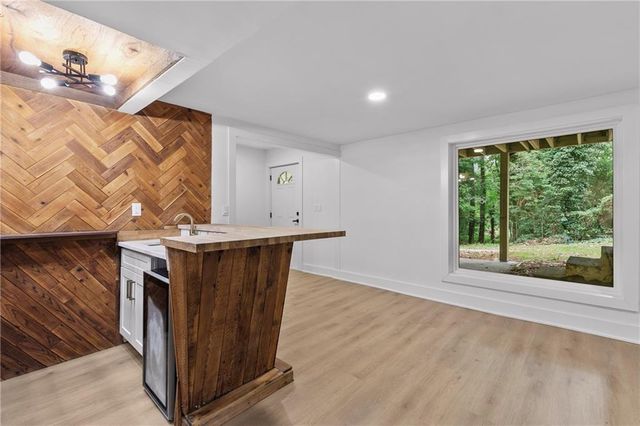 3010 Canton Hills Drive, Marietta, GA 30062