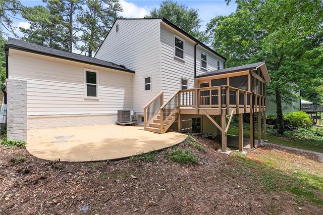 3010 Canton Hills Drive, Marietta, GA 30062
