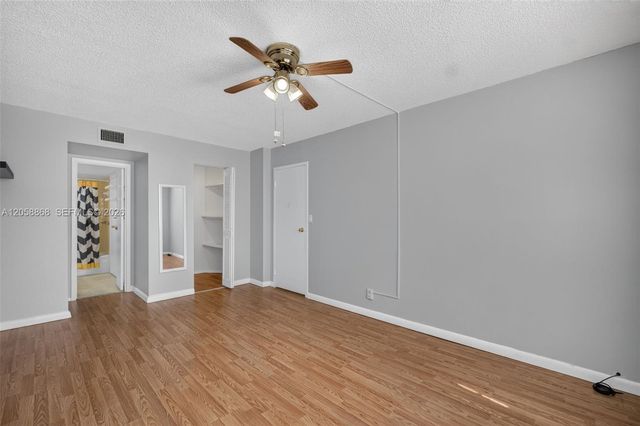 2900 NW 48th Terrace 310, Lauderdale Lakes, FL 33313