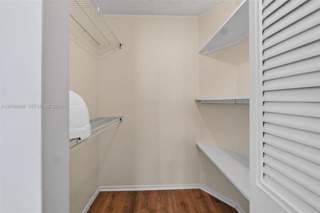 2900 NW 48th Terrace 310, Lauderdale Lakes, FL 33313