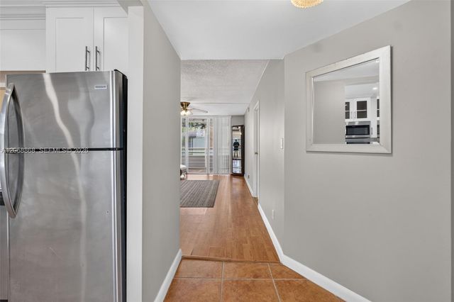 2900 NW 48th Terrace 310, Lauderdale Lakes, FL 33313