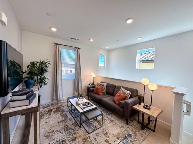 34311 Chelsie Ln, Yucaipa, CA 92399