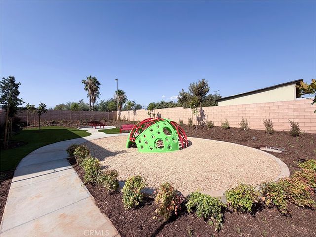 34311 Chelsie Ln, Yucaipa, CA 92399