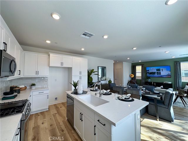 34311 Chelsie Ln, Yucaipa, CA 92399