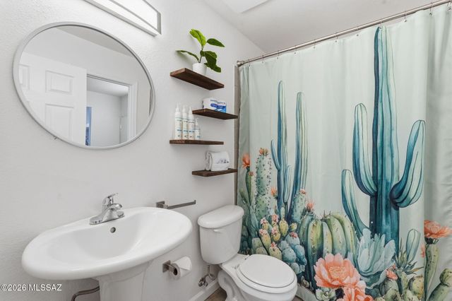 6490 N Tierra de las Catalinas Apt 91, Tucson, AZ 85718