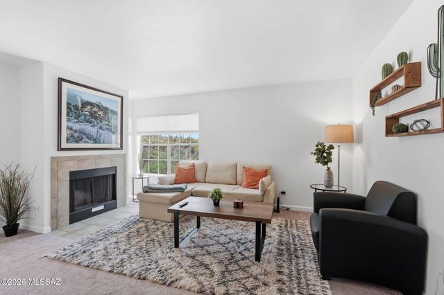 6490 N Tierra de las Catalinas Apt 91, Tucson, AZ 85718