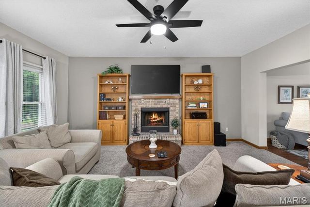 297 Grand Drive, O'fallon, MO 63366