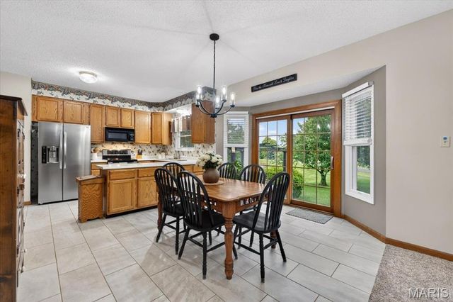 297 Grand Drive, O'fallon, MO 63366