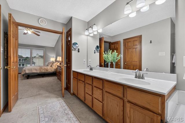 297 Grand Drive, O'fallon, MO 63366