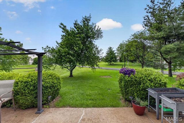 297 Grand Drive, O'fallon, MO 63366