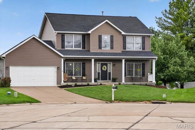 297 Grand Drive, O'fallon, MO 63366