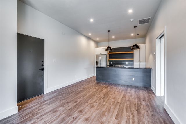 1322 Lipscomb Street 201, Fort Worth, TX 76104