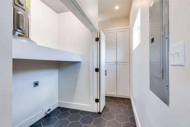 1322 Lipscomb Street 201, Fort Worth, TX 76104