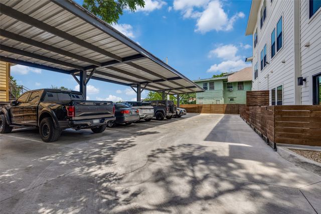 1322 Lipscomb Street 201, Fort Worth, TX 76104