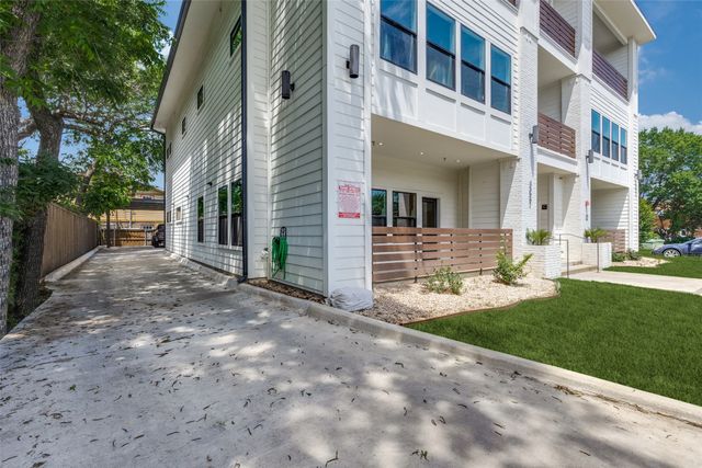 1322 Lipscomb Street 201, Fort Worth, TX 76104