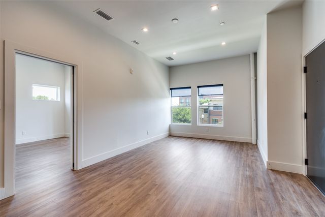 1322 Lipscomb Street 201, Fort Worth, TX 76104