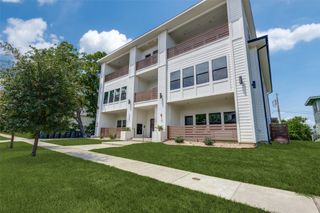 1322 Lipscomb Street 201, Fort Worth, TX 76104