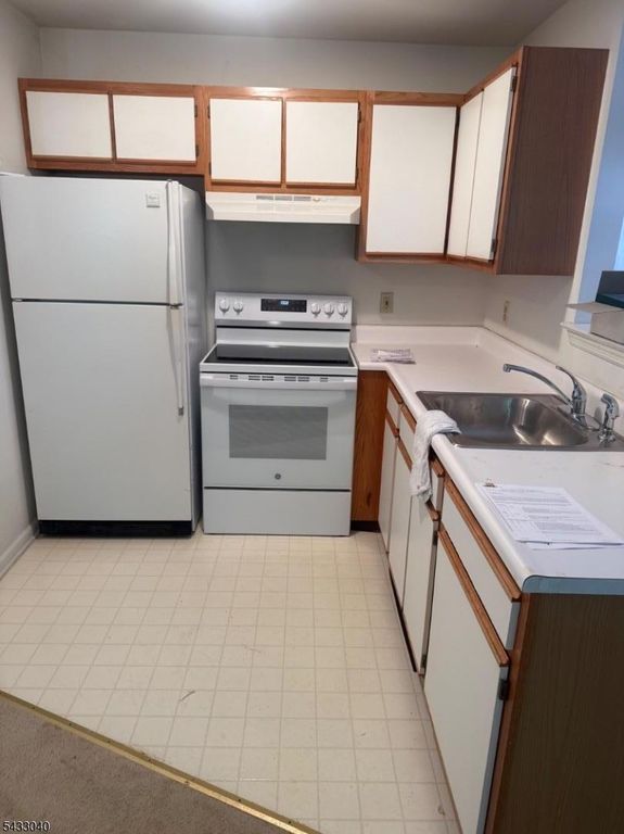 4909 Tudor Dr 4909, Pequannock Twp., NJ 07444 — photo 4