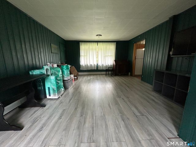 18 Russo Drive, Hamden, CT 06518