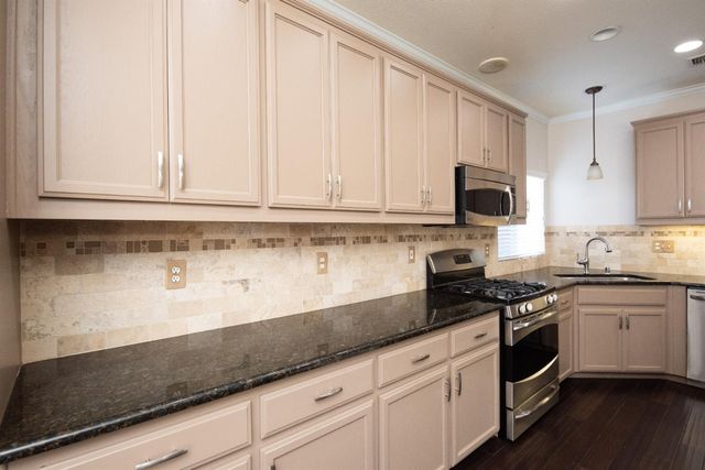 3601 Chant Dr, Modesto, CA 95355