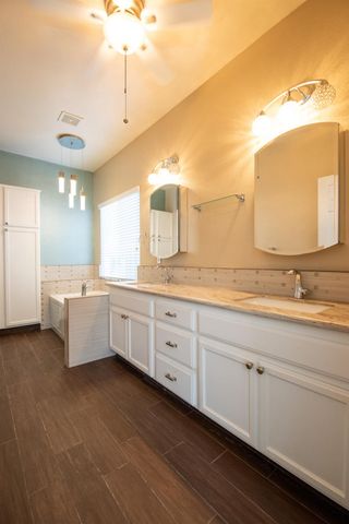 3601 Chant Dr, Modesto, CA 95355