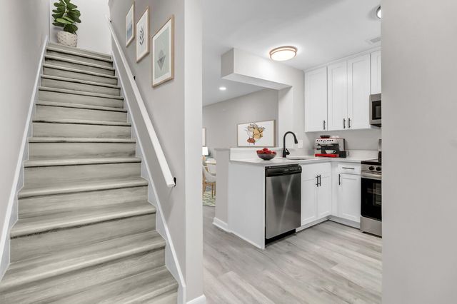 1530 Fort Johnson Road Apt 1k, Charleston, SC 29412